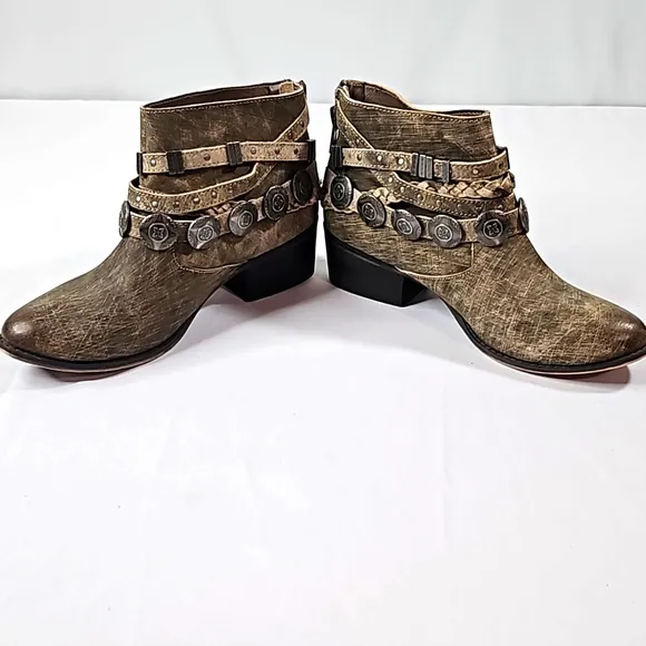 Naughty Monkey Womens Star Studded Strappy Gray Booties Size 9