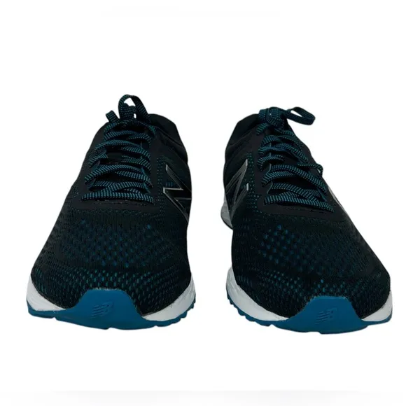 New Balance Fresh Foam Arishi V2 Mens Size 12 4E Wide Black Blue Shoes Sneakers