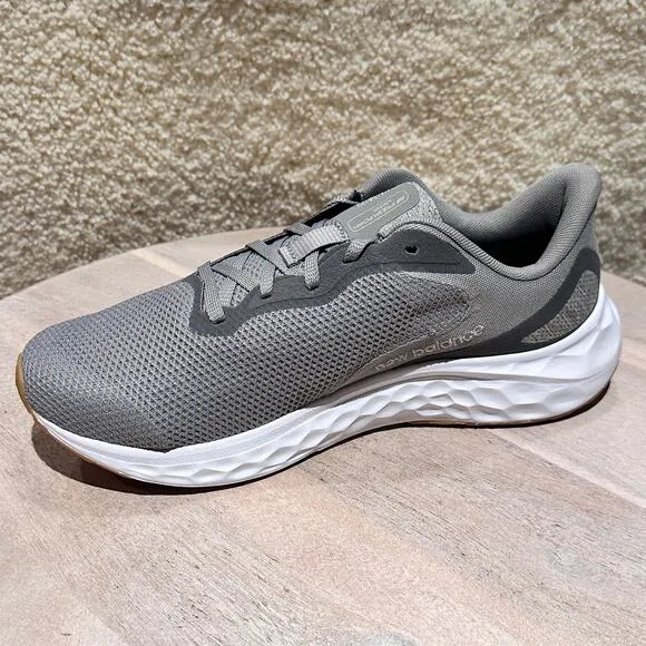 New Balance Mens Fresh Foam Arishi v4 Gray Running Shoe Size 10 Wide New MARISEG