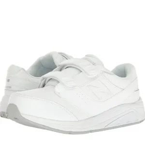 New balance Shoes 928V3 Women'sHook and Loop Leather Size 5 D Wide Women's