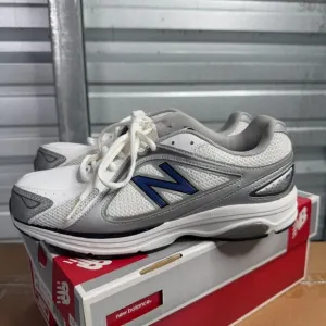 New Balance Sneakers Mens 8.5 4E X-Wide White Blue Walking MW847WN Shoes NEW