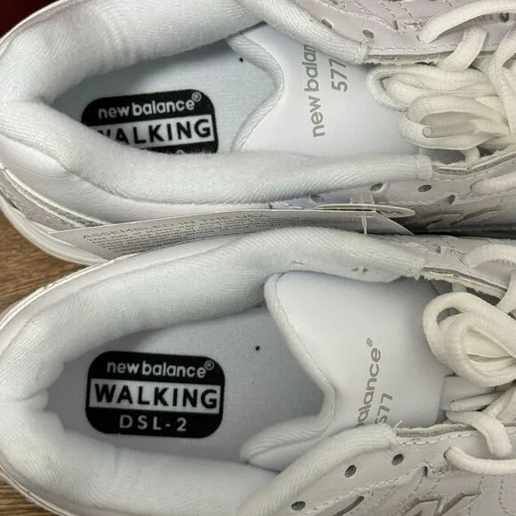 New Balance Womens 577 White Walking Shoes Sneakers 7 Wide Comfort Athletic Box