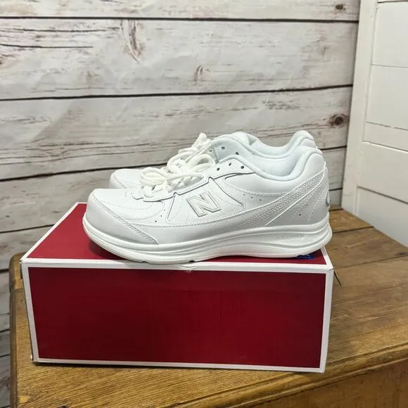 New Balance Womens 577 White Walking Shoes Sneakers 7 Wide Comfort Athletic Box