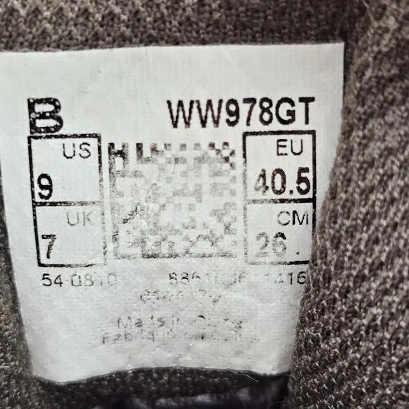 New Balance Women's Size 9 US 978 WW978GT Gore-Tex Hiking Boots Brown Rollbar GR