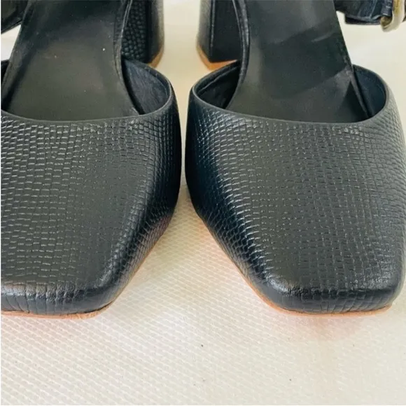 NEW! CHARLOTTE STONE NEW GINABLACK HEELS SIZE 9