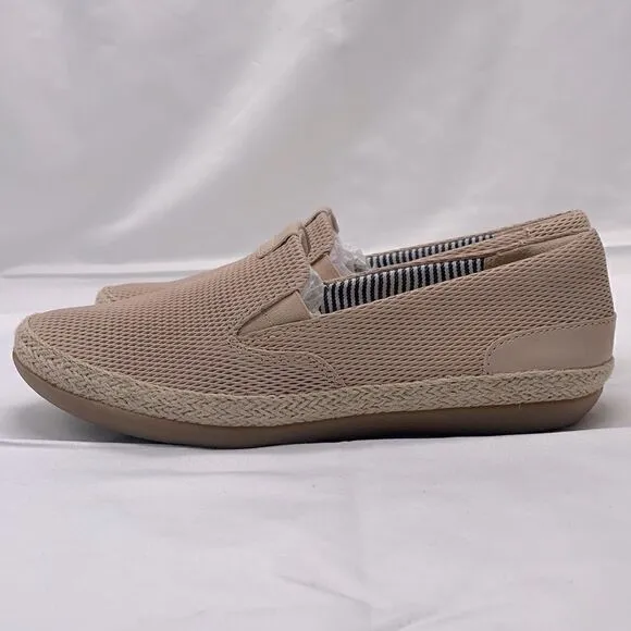 NEW Clarks Woman’s Danelly Sky Flat Blush Leather Cuir Beige Rose Size 5 Medium