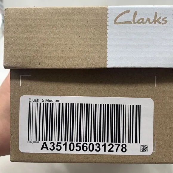 NEW Clarks Woman’s Danelly Sky Flat Blush Leather Cuir Beige Rose Size 5 Medium