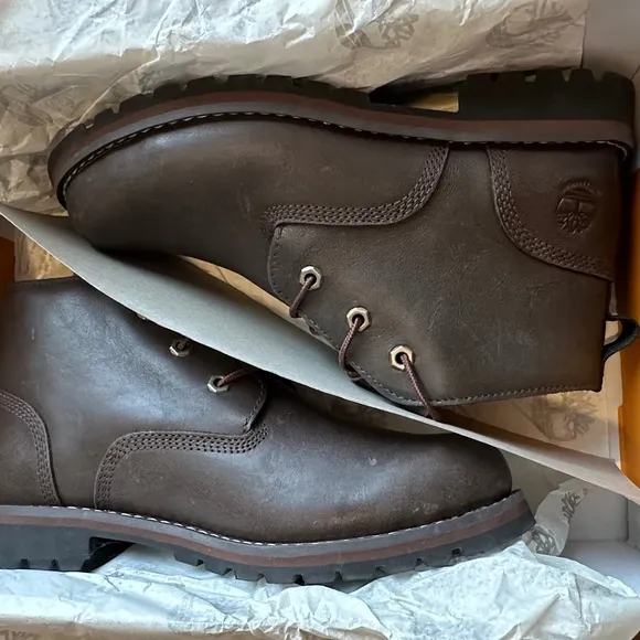 New dark brown timberland larchmont leather boots men’s Sz 7
