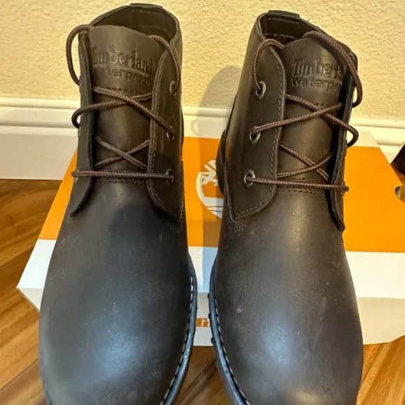 New dark brown timberland larchmont leather boots men’s Sz 7