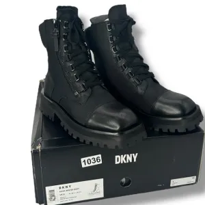 NEW DKNY Black River Boots Size 8 Rugged Look Lace up Moto Biker Chunky NWT