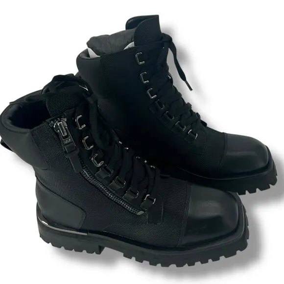 NEW DKNY Black River Boots Size 8 Rugged Look Lace up Moto Biker Chunky NWT