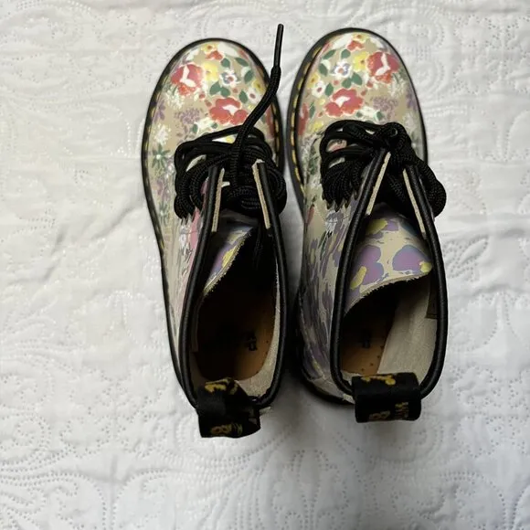 NEW Dr Martens 1460 Floral Leather Lace Up Boots Size 5