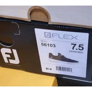 NEW FootJoy Flex Men's Golf Shoes Black 56103 7.5 Wide New NIB Excellent