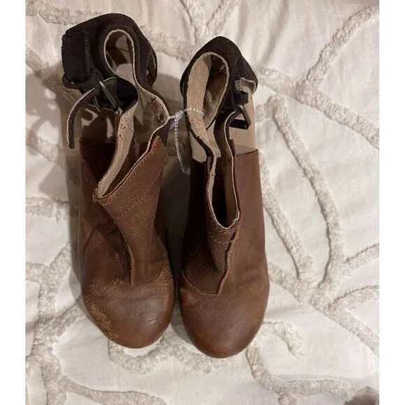 NEW FREE PEOPLE Sz 40 AMBER ORCHARD LEATHER WOOD CLOG IN CHOCOLATE