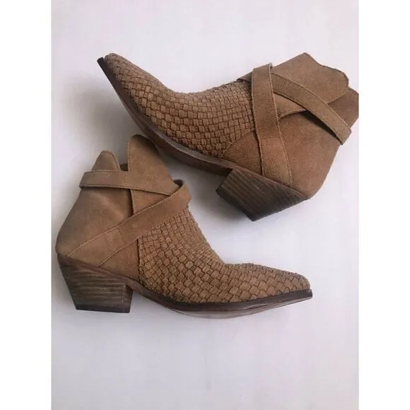 NEW FREE PEOPLE Sz 41 VENTURE SUEDE WOVEN ANKLE BOOT BOOTIE