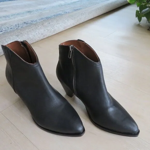 New Frye June Leather Western Bootie Black Women 10B