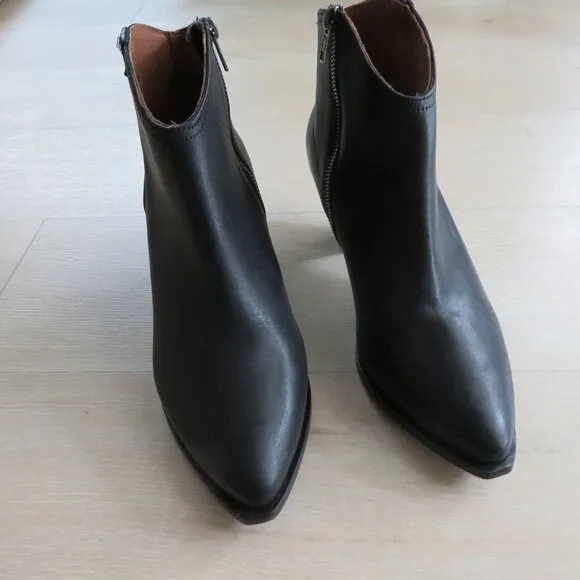New Frye June Leather Western Bootie Black Women 10B