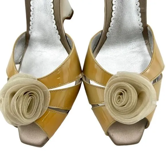 New Giorgio Armani Women US 9 Shoes Beige Patent Leather Wedge High Heel Sandals