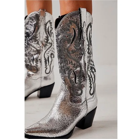 NEW Jeffrey Campbell Dagget Western Boot Silver Metallic Crackle Heeled Country