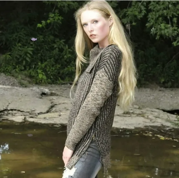 NEW M. Rena Luxury Sweater Taupe Coffee Zipper Boutique Womens Turtleneck Winter