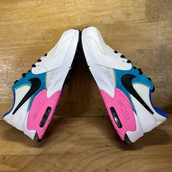 NEW Nike Air Max Excee Womens Size 7 (5.5Y) Shoes Sneakers White Royal Fuchsia