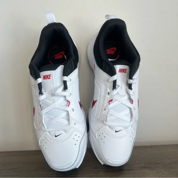 New Nike Defy All Day White/Black/University Red Men's Shoe Size 11 SKU#24106