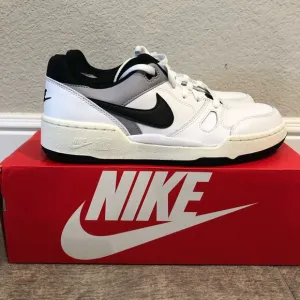 New Nike Full Force Low Casual Sneakers White Black Men’s Shoes Size 9