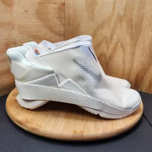 New Nike Go Flyease Womens White Slip On Running Shoes Size 10 Sneakers