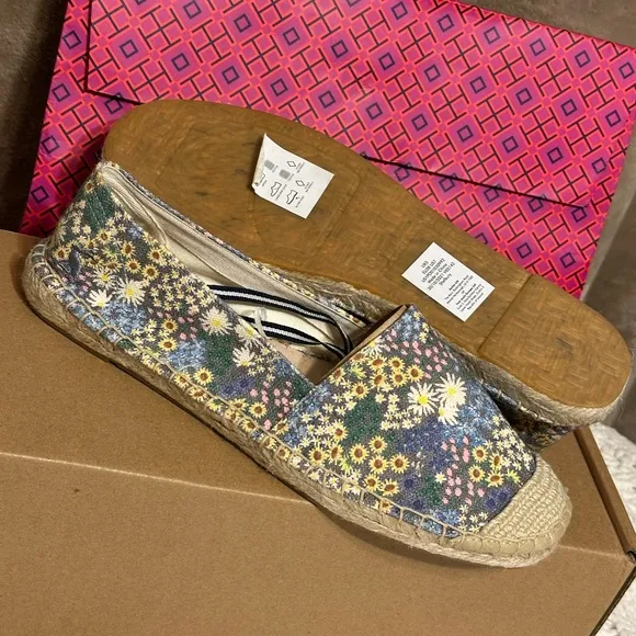 New NWT Joules shelbury 7 slip on shoe 38 espadrille floral print blue tan white