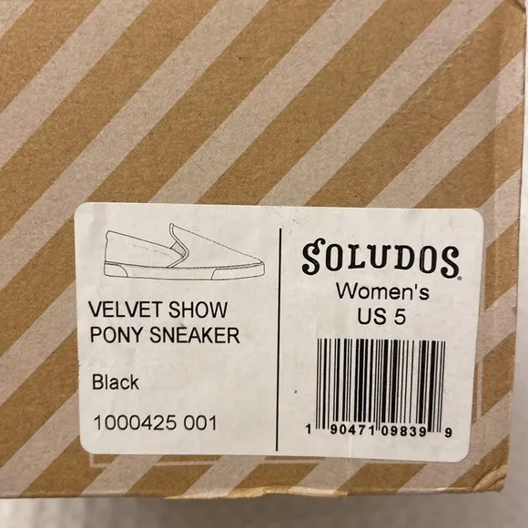 NEW! SOLUDOS Size 5 BLACK Velvet Show Pony Sneakers Shoes