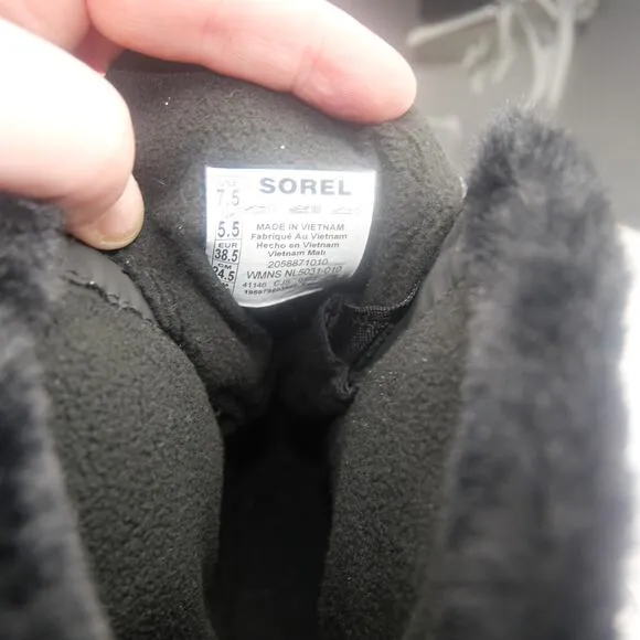 NEW Sorel Explorer II Next Boot  Women's 7.5  BLACK Sea Salt White