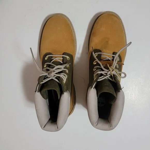 NEW Timberland Premium 6-inch Waterproof Boots Womens 10 Outdoor Rugged