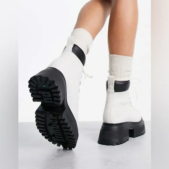 NEW Timberland Sky 6-Inch Platform Lace Up Boots White/Black NWT