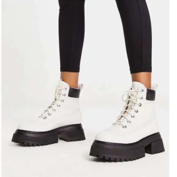 NEW Timberland Sky 6-Inch Platform Lace Up Boots White/Black NWT