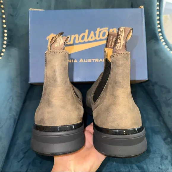 New US size 12 Blundstone Elastic Sided Chelsea Boots Rustic Brown