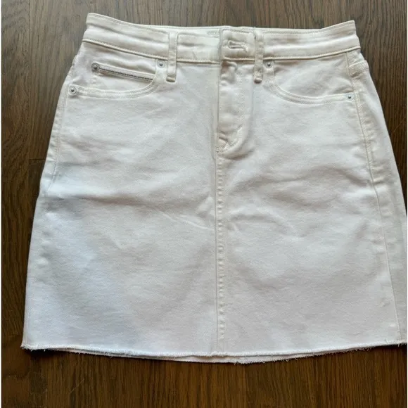 NEW Vineyard Vines white denim skirt size 0 JEAN preppy old money