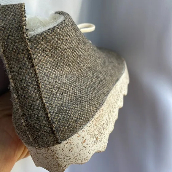 New!ASPORTUGUESAS Wool Ankle Boots