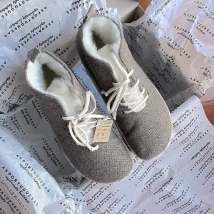 New!ASPORTUGUESAS Wool Ankle Boots