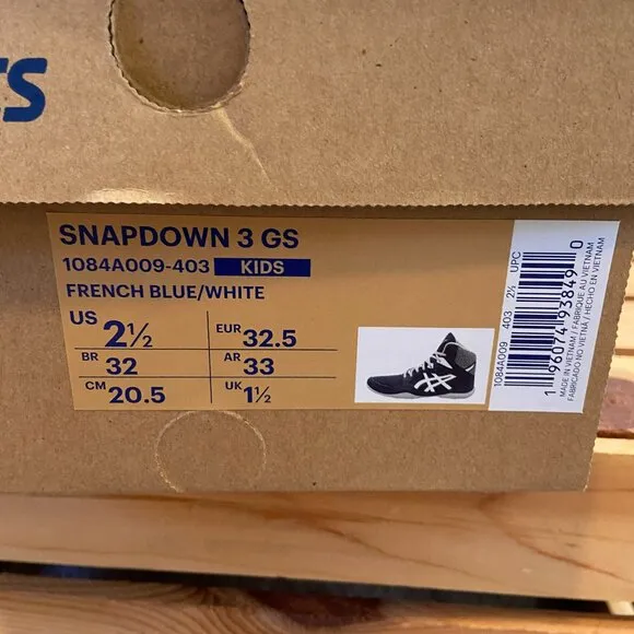 NIB Asics Little Kids Size 2.5 Snapdown 3 GS Wrestling Shoes Blue Lace Up