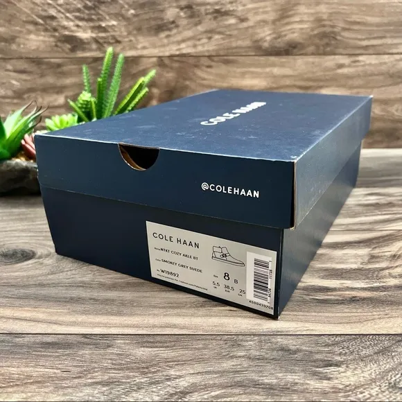 NIB Cole Haan Nantucket Cozy Ankle Boots Bootie