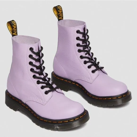 🩵NIB Dr. Martens Lilac Pascal Virginia Leather 1460 Boots Size 9