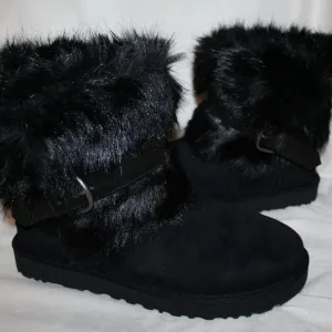 NIB UGG WOMEN'S CLASSIC FLUFF BUCKLE SHAGGY SUEDE SHEARLING‎ BOOTS BLACK