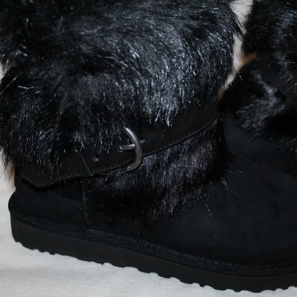 NIB UGG WOMEN'S CLASSIC FLUFF BUCKLE SHAGGY SUEDE SHEARLING‎ BOOTS BLACK