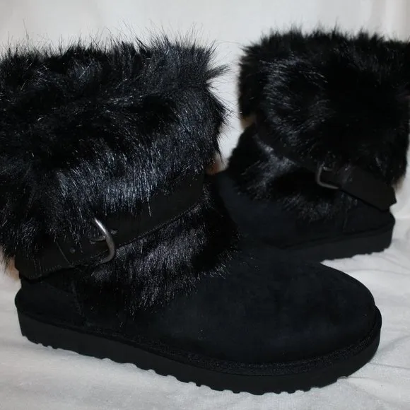NIB UGG WOMEN'S CLASSIC FLUFF BUCKLE SHAGGY SUEDE SHEARLING‎ BOOTS BLACK