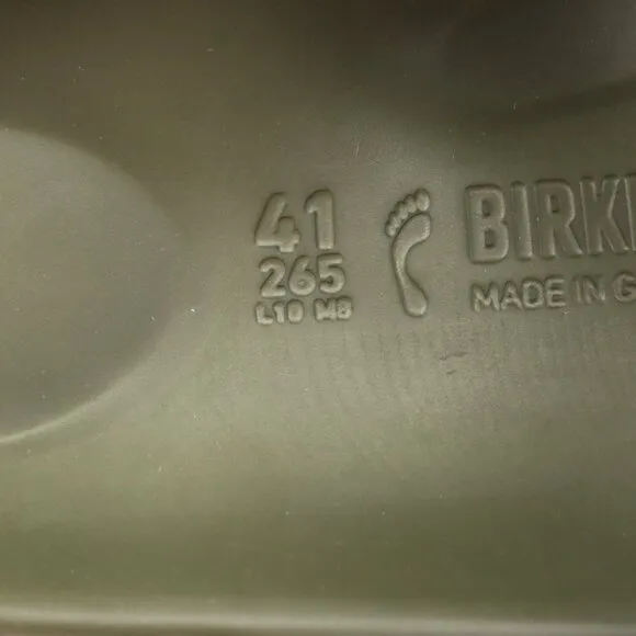 NIDB Birkenstock Arizona Essentials EVA Sandals in Khaki EU Size 41 Narrow