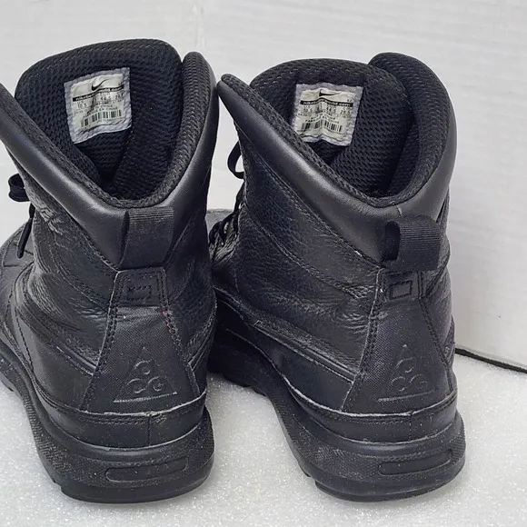 Nike ACG Woodside II 2 Black Sneaker Boots Hiking  Tactical 525393-090 Sz 10.5