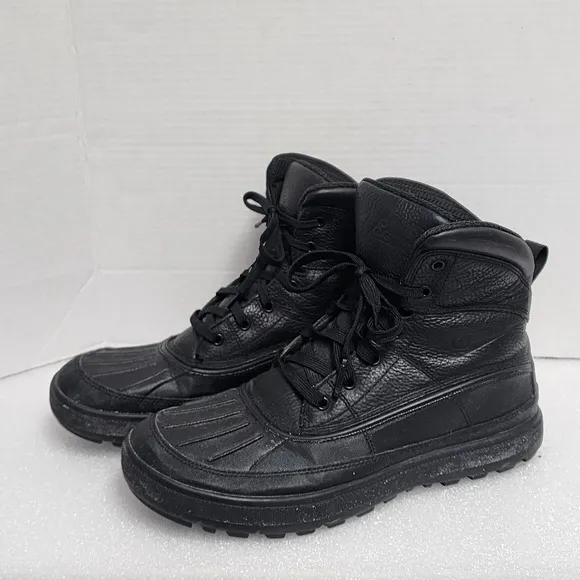 Nike ACG Woodside II 2 Black Sneaker Boots Hiking  Tactical 525393-090 Sz 10.5