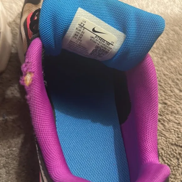 Nike Air 200 Shoes