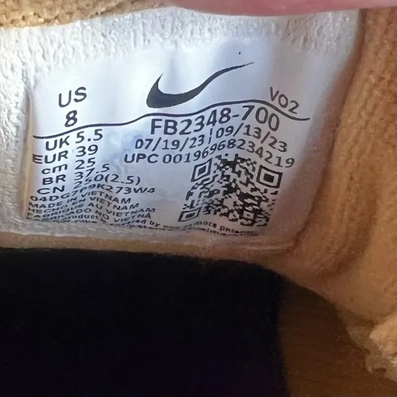 NIKE Air Force 1 Wild Low Women's Shoe Size 8 NEW #220A
