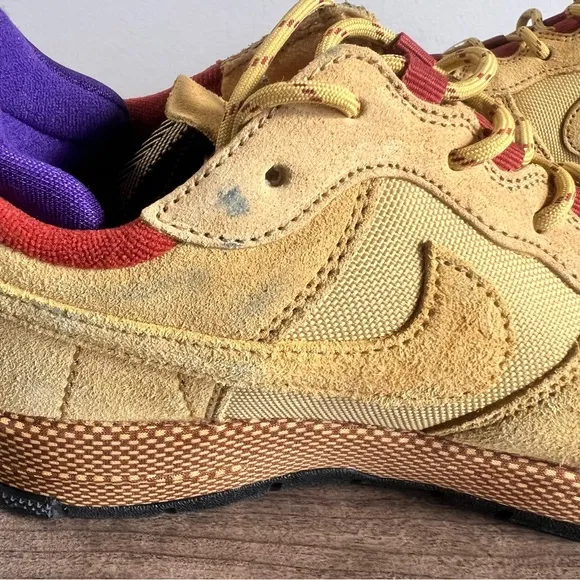 NIKE Air Force 1 Wild Low Women's Shoe Size 8 NEW #220A